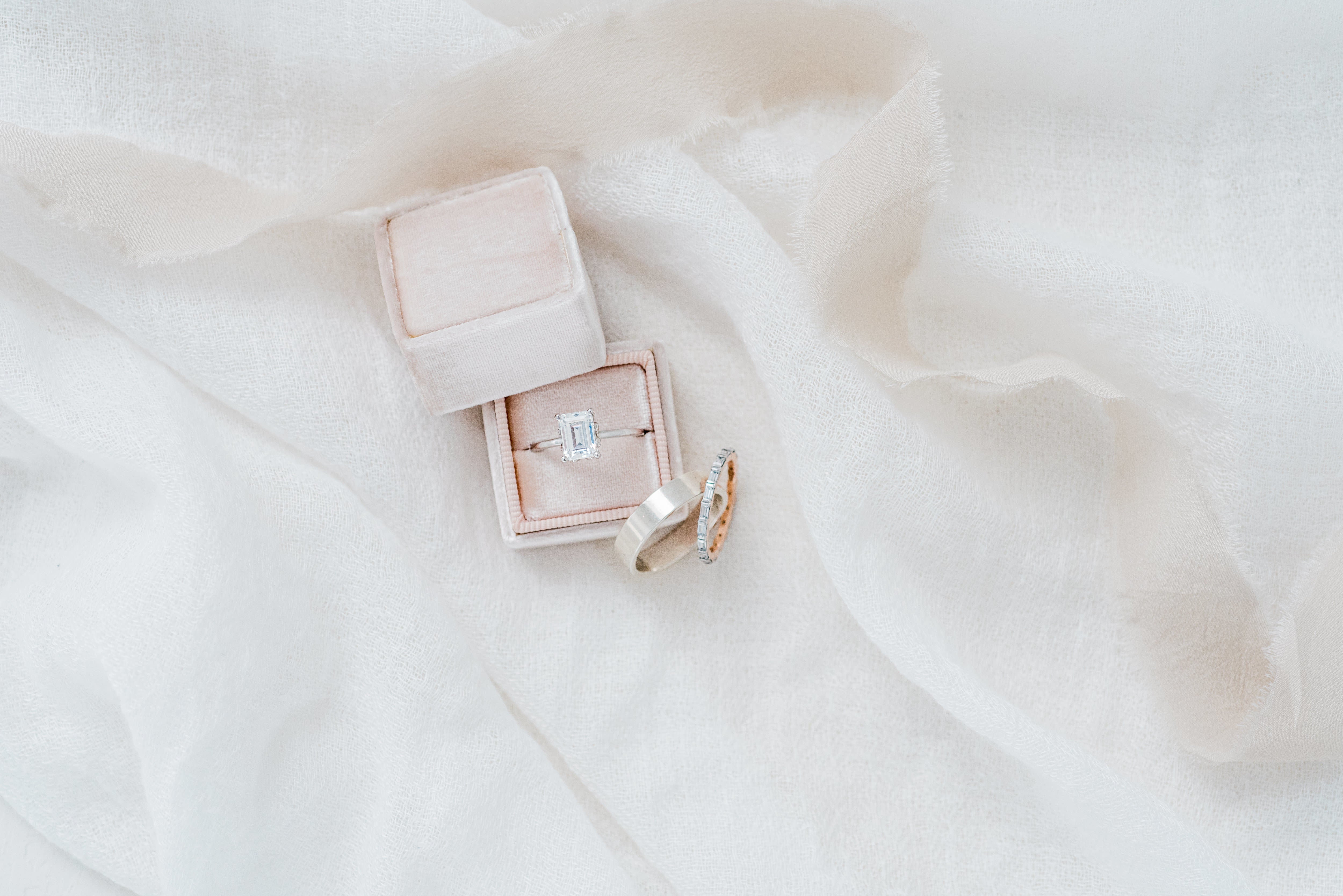 voss jewelry fashion ladies wedding diamond ring proposal engagement ring  couplesring 