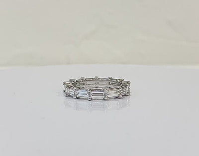 East West Baguette | 2.95ct Luxury Diamond Ring