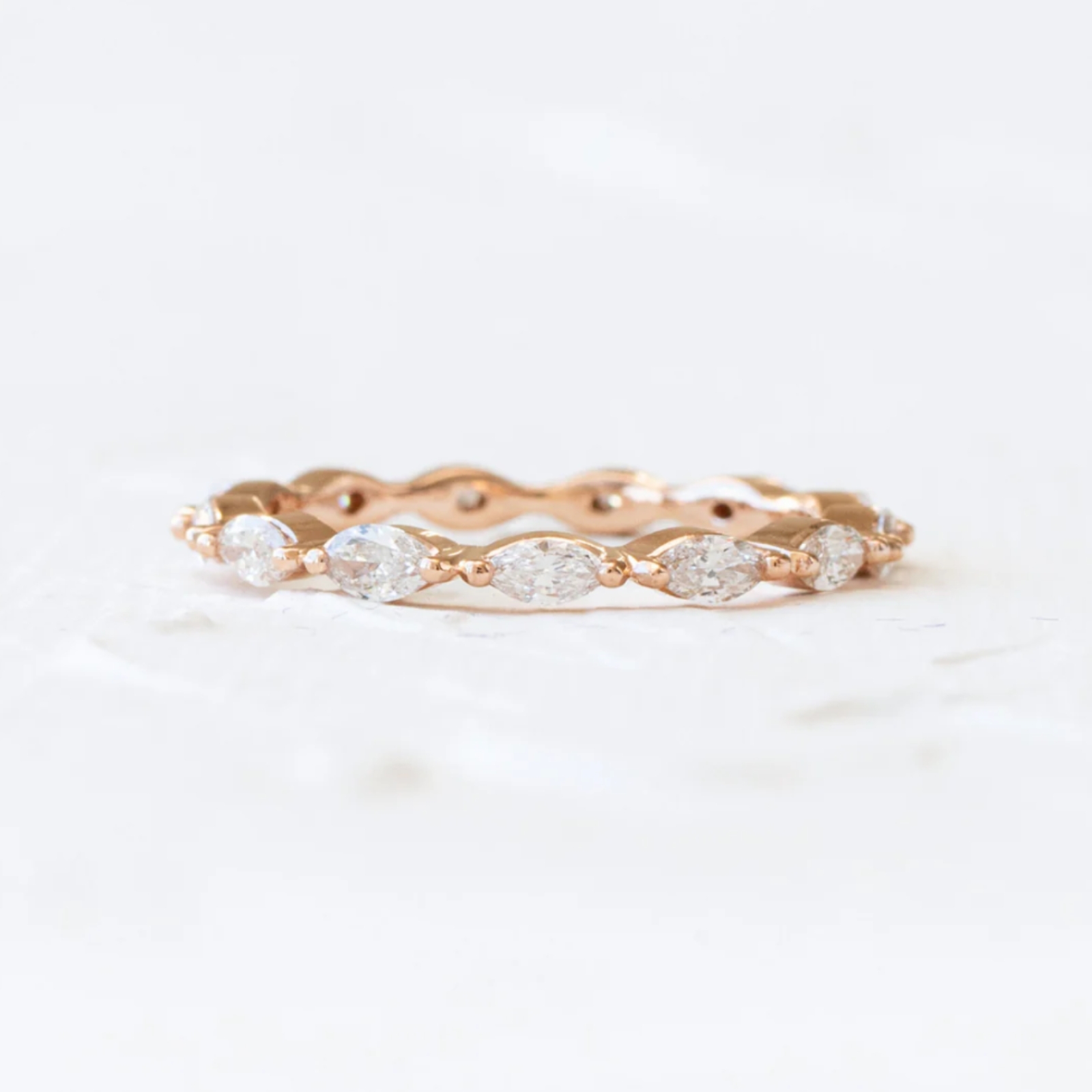 floating marquise 1600x1600